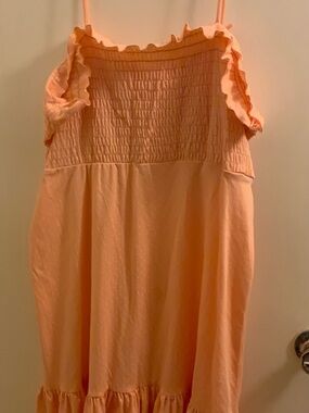 Vintage 1970s Peach Ruffle-Trim Midi Dress